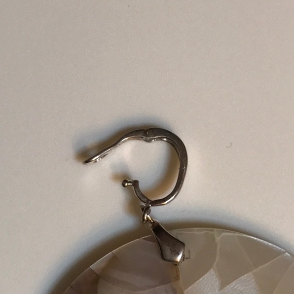 Natural Multi Color Abalone Shell Round Pendant. - Picture 9 of 9